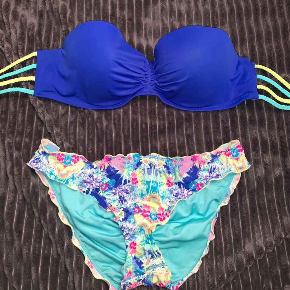victoria’s secret bikini set
